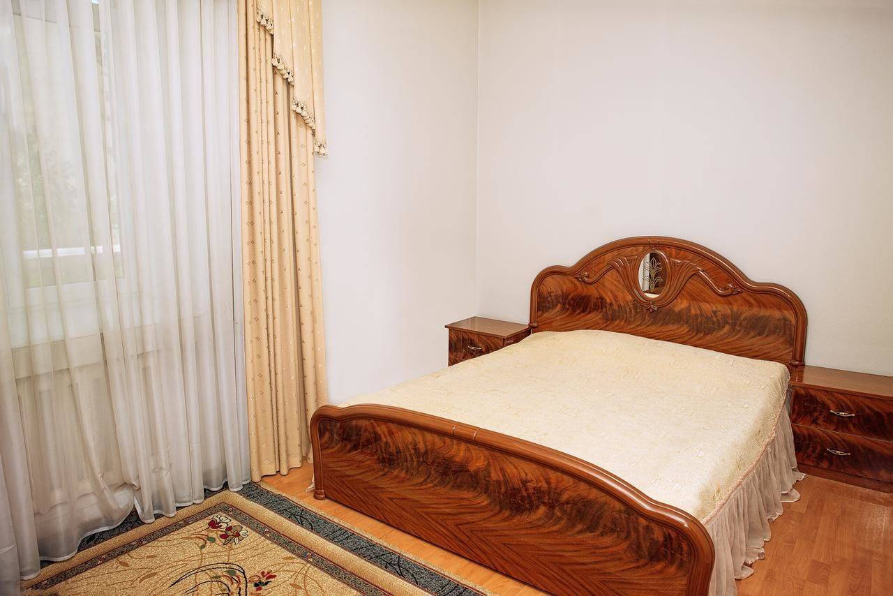 Фото Отели Чайка Гостиничный комплекс Караганда 24